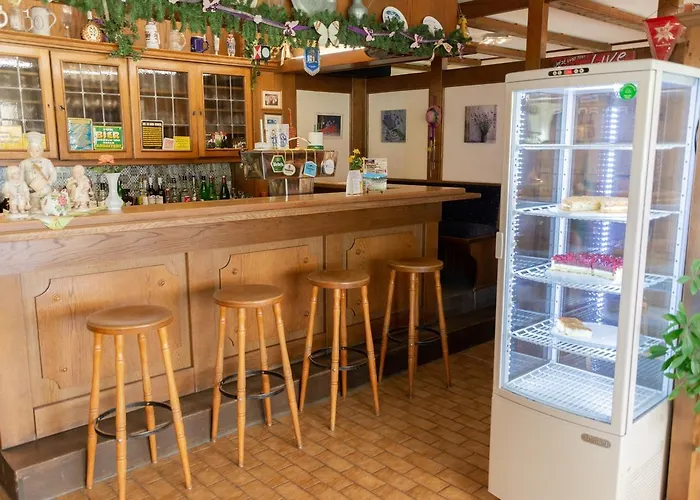 Haus Kanne فندق 3*